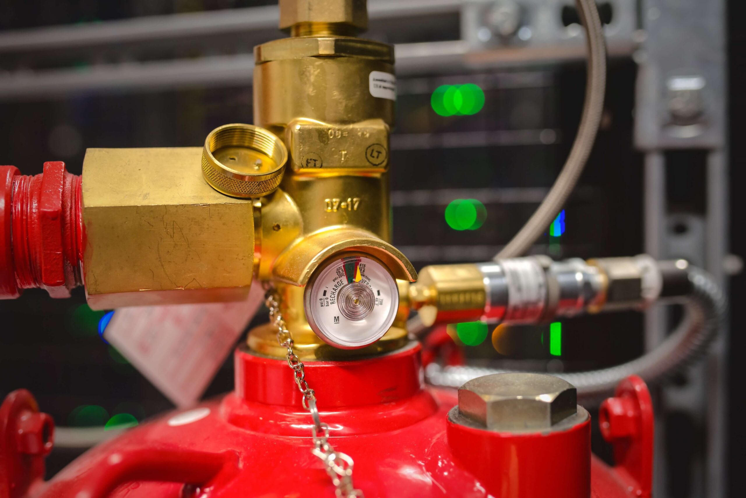 Clean agent fire suppression system